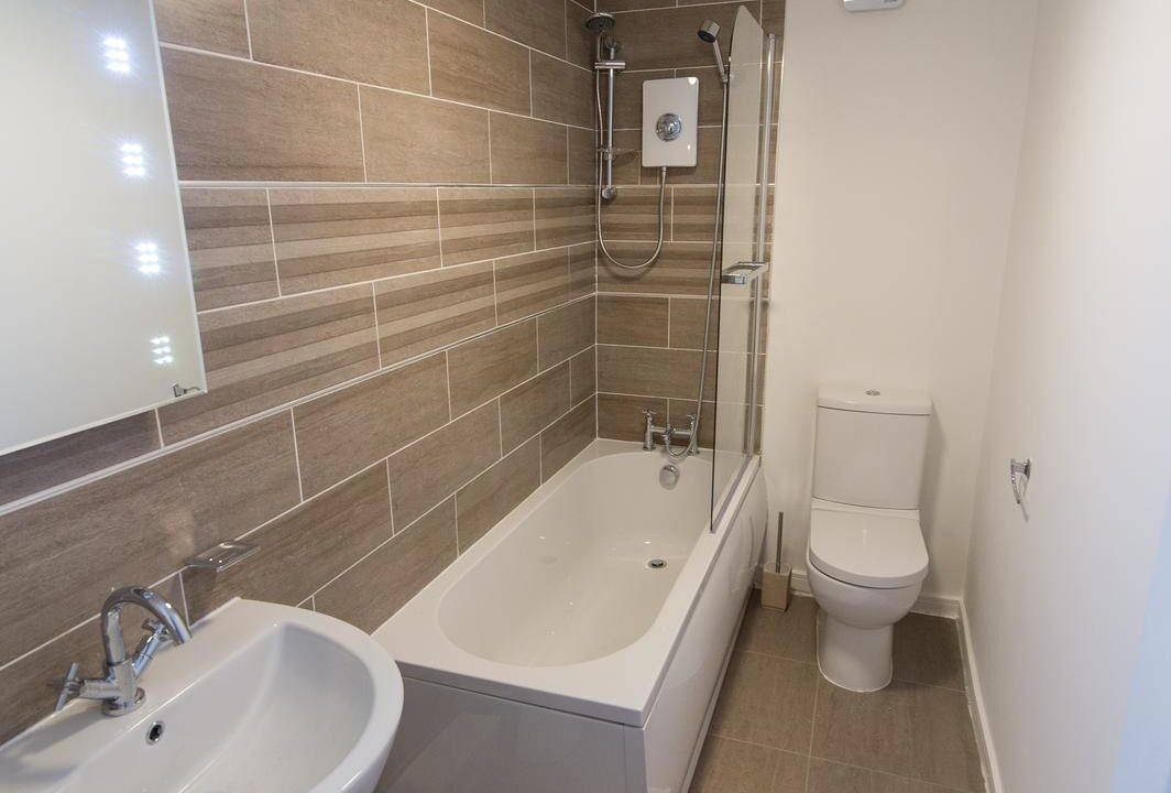 WhatsApp Image 2025-10-16 at 10.27.23 (1)