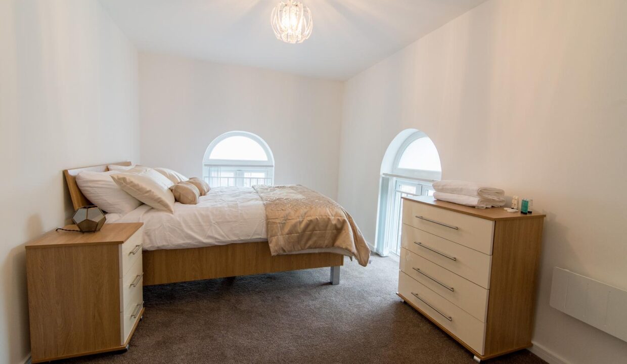 WhatsApp Image 2025-10-16 at 10.27.35