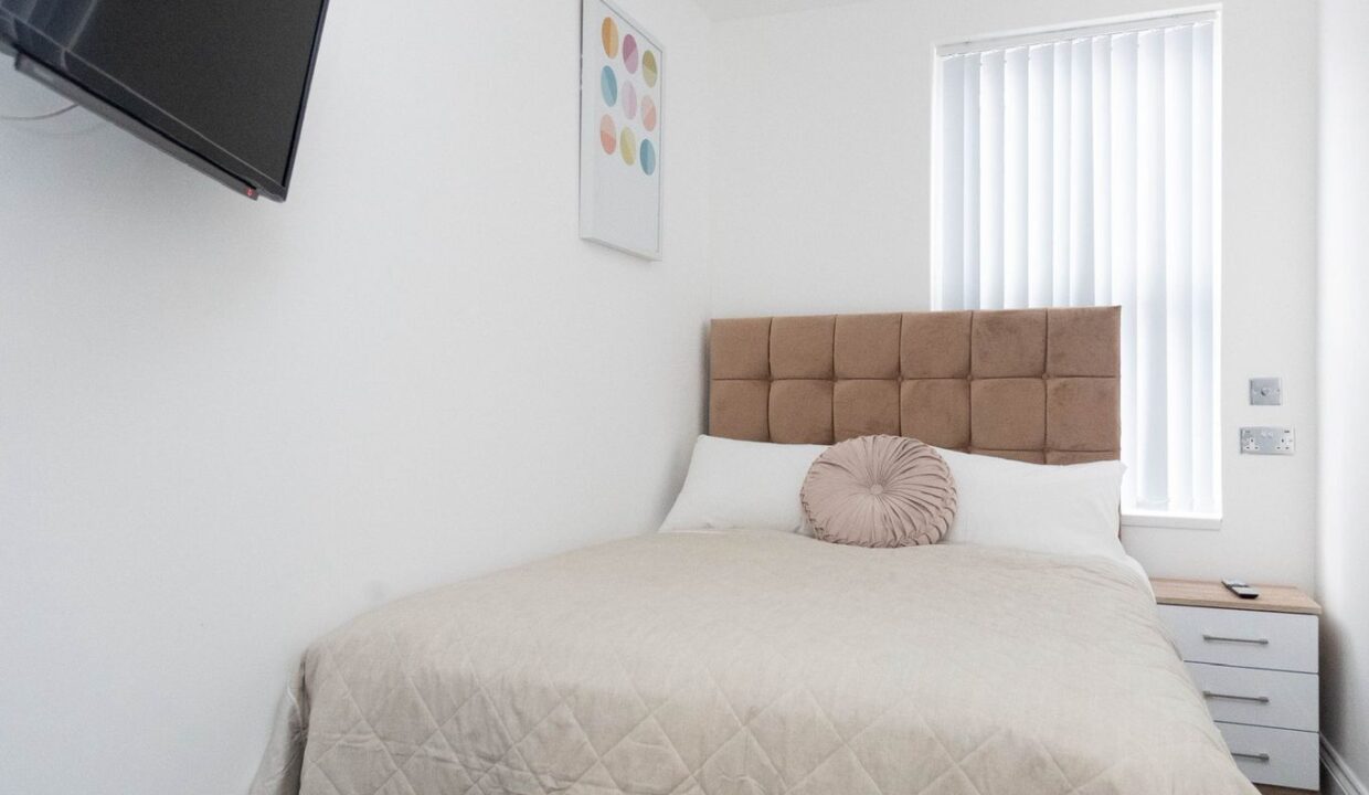 WhatsApp Image 2025-10-16 at 10.38.28 (6)