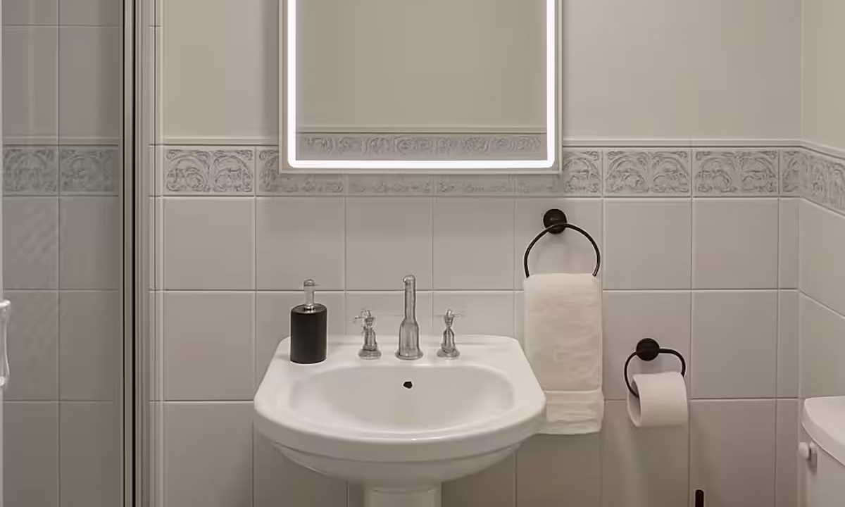 dd79594d-914f-4be8-9016-5edde7708203