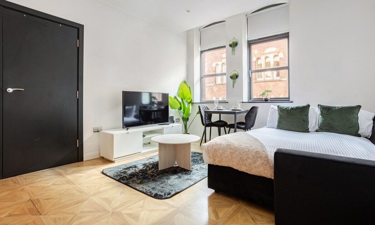 imgi_122_08aa7869-877b-45e2-812e-6f6f53244b07