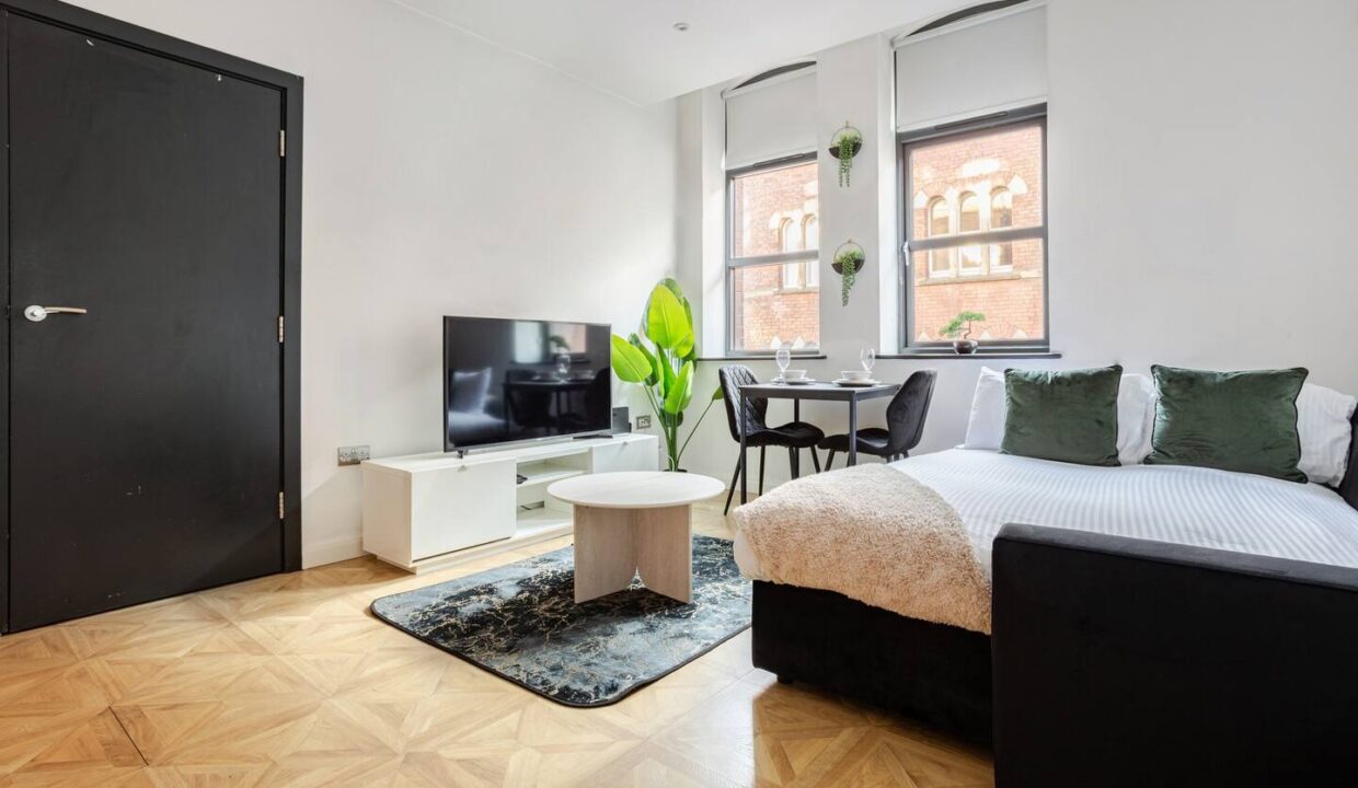 imgi_139_08aa7869-877b-45e2-812e-6f6f53244b07