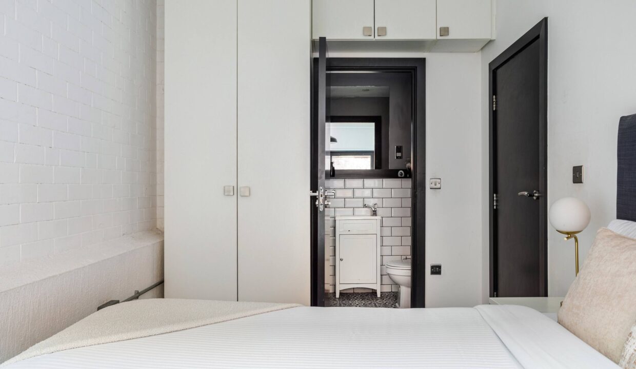 imgi_206_e8df6908-165d-44b7-864a-5cf746094e5c