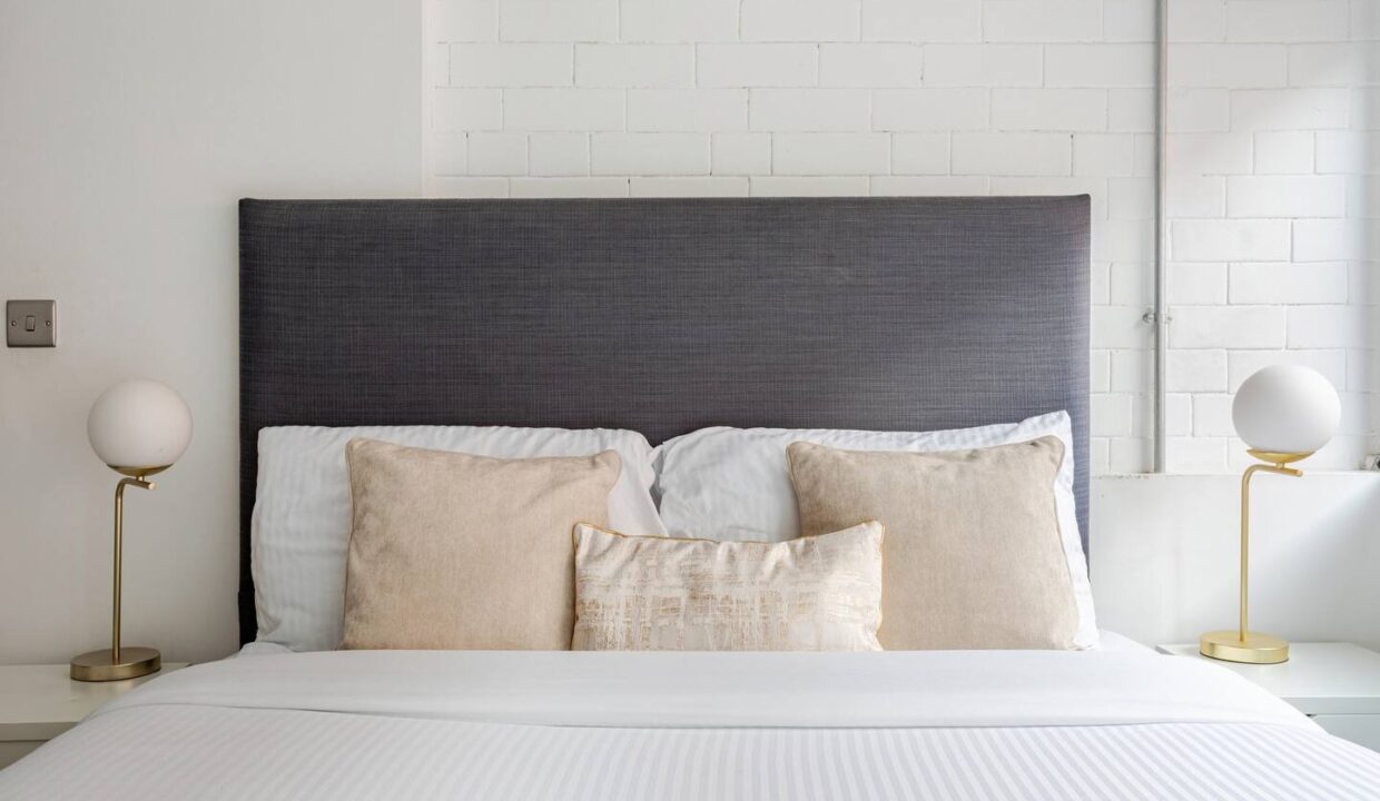 imgi_208_ed88c3d3-dfba-4f8e-96ce-bec210422248