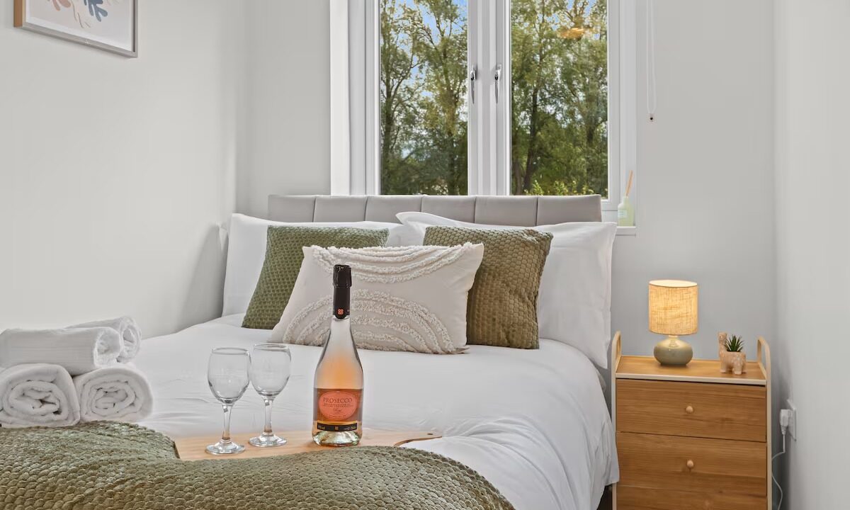 imgi_274_fe9602be-489e-432b-a171-d3c9d7b08ce0