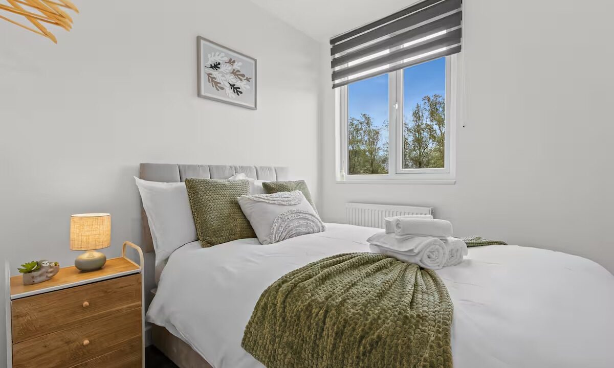 imgi_74_2528f9f2-f55e-45d4-9974-7d152147a295